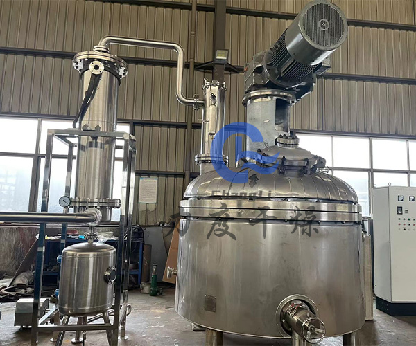 立式攪拌真空干燥機(jī)